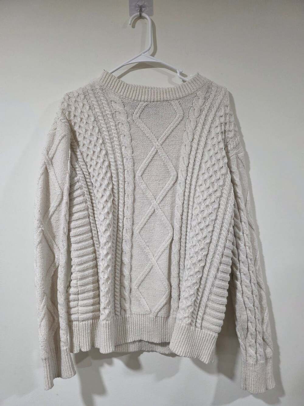 Aelfric Eden Cream Cable Knit Diamond Pattern Sweater Size M